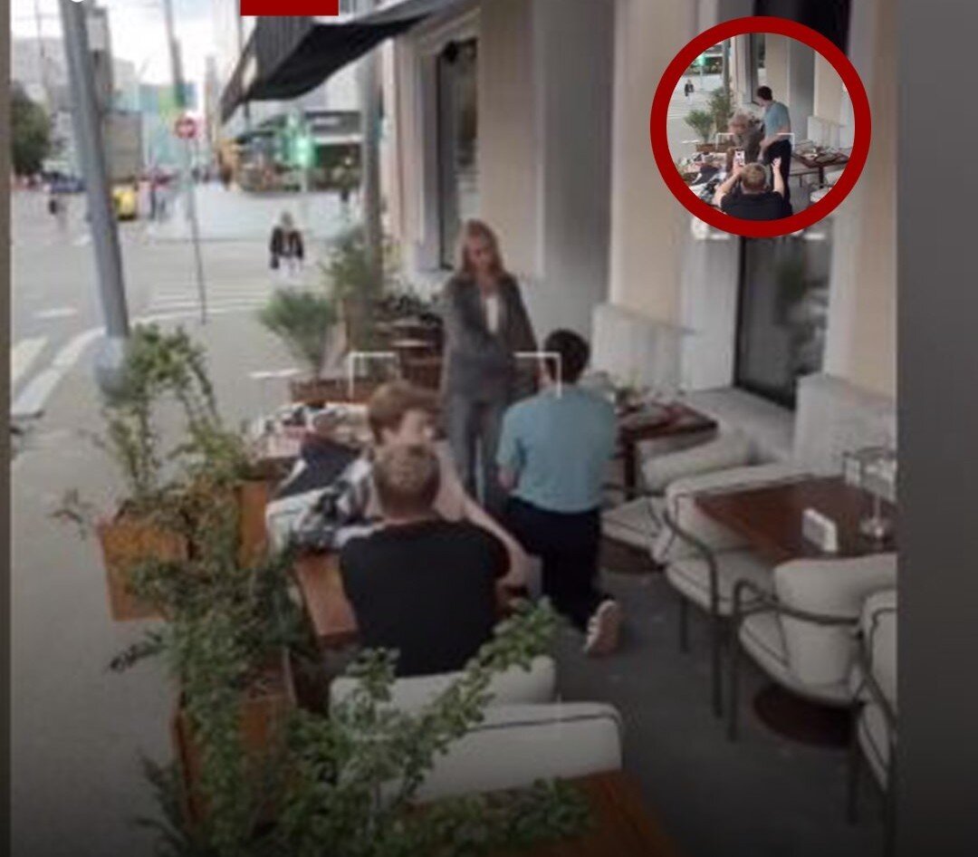 ბიჭის რეაქცია, როდესაც რჩეულმა "ხელის თხოვნისას" უარი უთხრა - ვრცელდება შოკისმომგვრელი ვიდეოკადრები