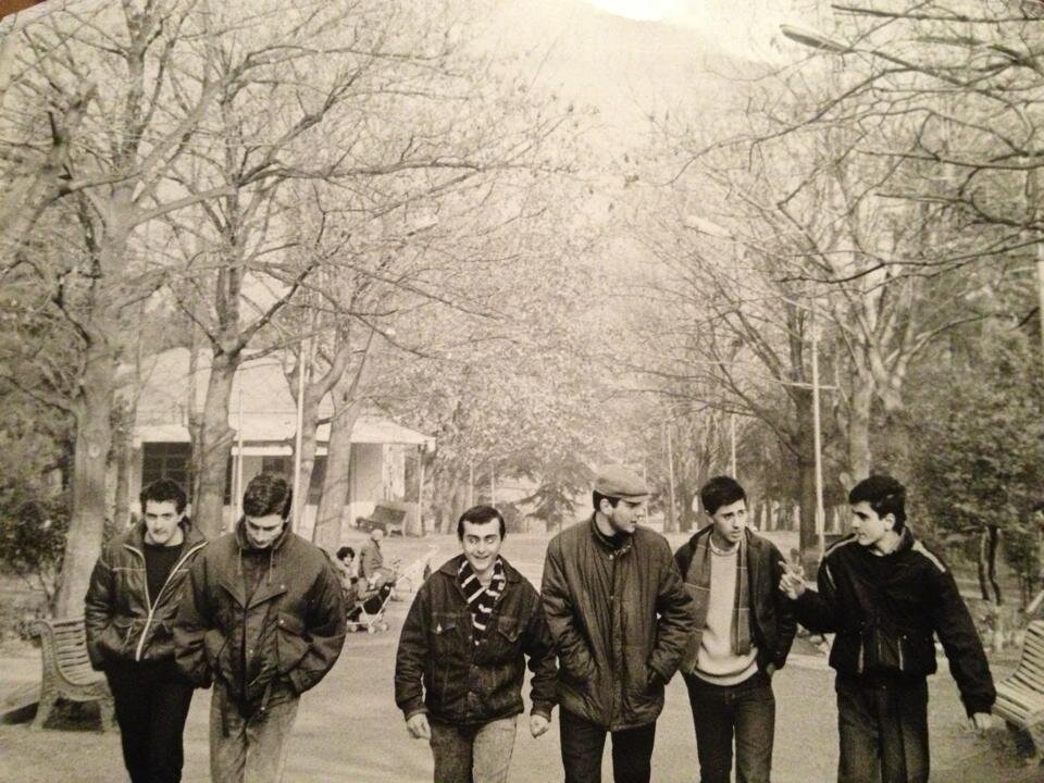 გიორგი მარგველაშვილი, ლევან ვასაძე, ირაკლი კაკაბაძე და სხვა ცნობილი სახეები – ვინ იყვნენ მეუფე შიოს კლასელები და როგორ ახასიათებენ მას ? - ფოტო 2