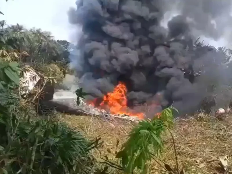 ავიაკატასტროფა: ჩამოვარდა სამხედრო თვითმფრინავი, რომლის ბორტზეც 110 ჯარისკაცი იმყოფებოდა