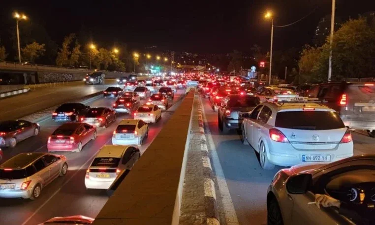 დარღვევები, რომელზეც 1-ელი მაისიდან ჯარიმები იზრდება - რა უნდა იცოდნენ მძღოლებმა