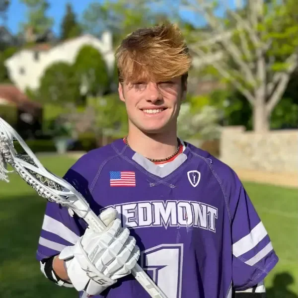 მანქანას ცეცხლი გაუჩნდა, კარი ჩაიკეტა და შიგ სამი სტუდენტი დაიწვა - უმძიმესი შემთხვევის დეტალები (ფოტოები) - ფოტო 4