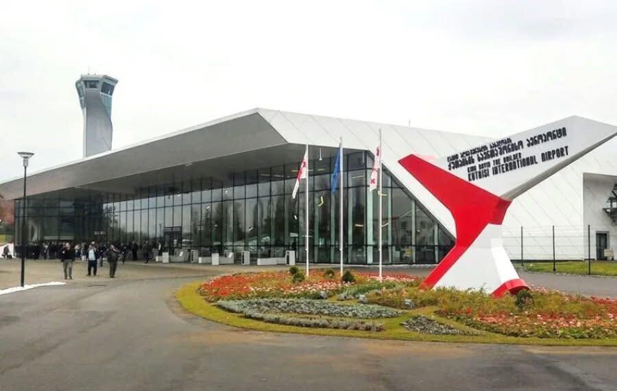 ქუთაისის აეროპორტში ძალიან მძიმე ფაქტის მომსწრე გავხდი- რას წერს მოქალაქე