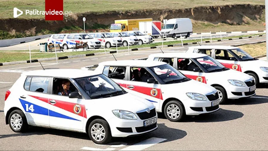 შსს მართვის მოწმობის გამოცდაზე ჩაჭრილ მოქალაქეებს მიმართავს