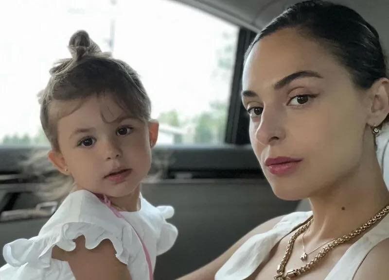 მომილოცეთ, ელის მარიას ”ძამიკო” ეყოლება, მიშას საჩუქარია… – ნახეთ სოფოს ნიჟარაძის ოჯახში მატებაა, მოულოდნელი ინფორმაცია